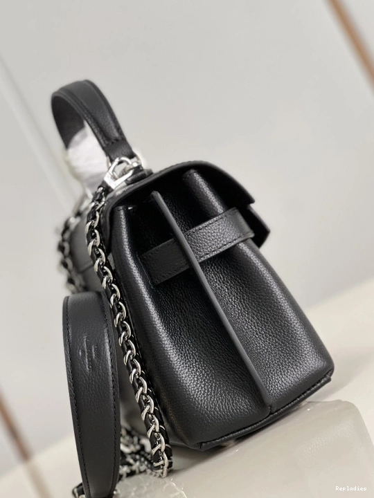 Cheap EVER LOUIS VUITTON MINI LOCKME 0729
